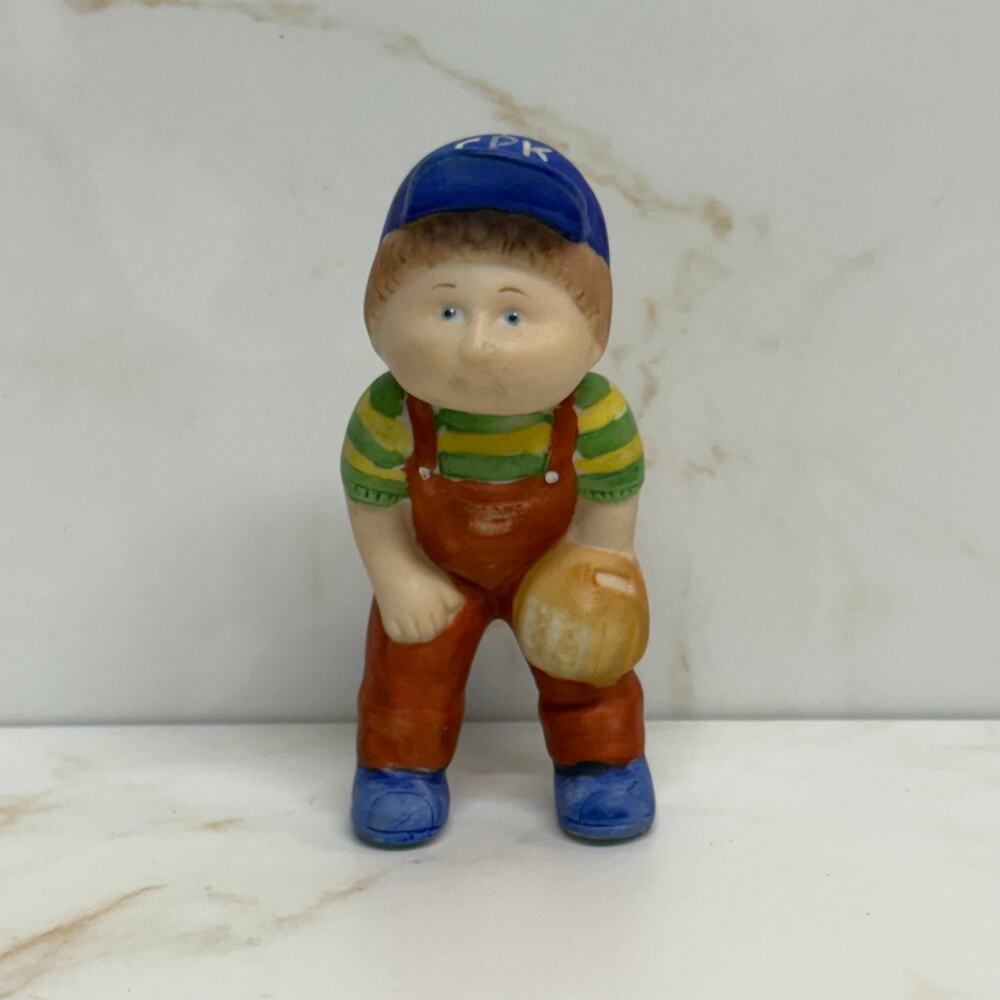VTG 1984 OAA Cabbage‎ Patch Kids Porcelain Figurine Boy Play Ball Nostalgia